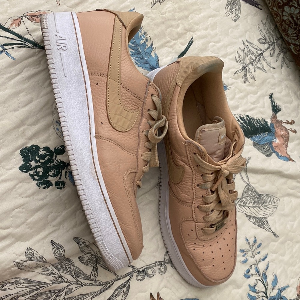 Nike Air Force 1 size 11 animal print shoes
